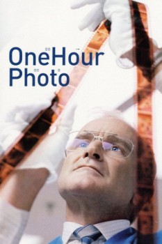 poster One Hour Photo  (2002)